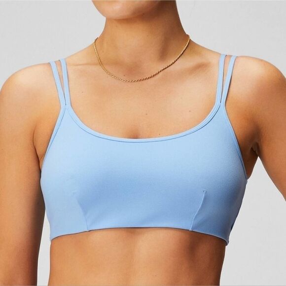 NWT Fabletics Low Impact Cross-Back Bra Bluebell Small - Picture 1 of 7